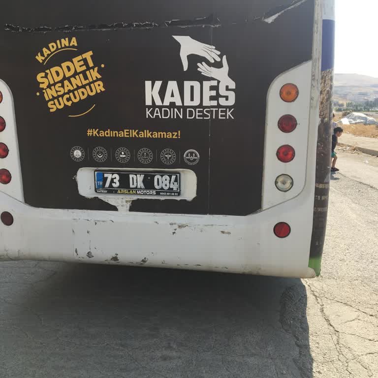 Cizre Belediyesi Dolmuş Sürücülerinin Yolculara Hakaret Etmesi