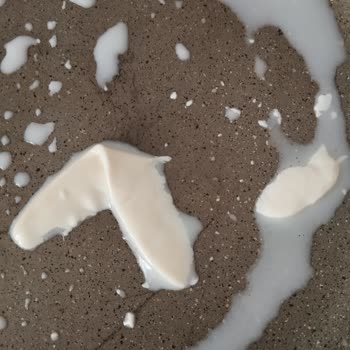 Birşah Süt Bozuk Çıktı