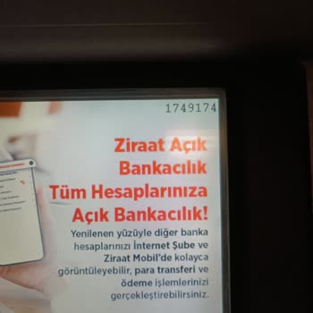 Ziraat Bank Ve VakıfBank Ortak ATM De 8200TL Param Kaldı
