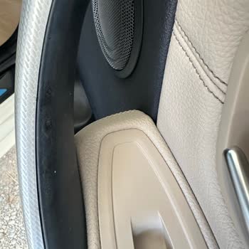 BMW 3 Serisi Kronik Kapı Kolu Ve Direksiyon Deforme Problemi