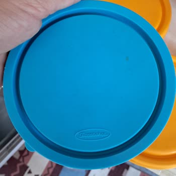 Paşabahçe Cam Saklama Kapaklarının Plastik Kokusu Sorunu