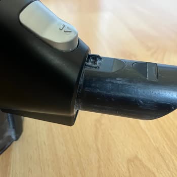 Bosch Unlimited 7 Toz Haznesi Mandalı Kırık