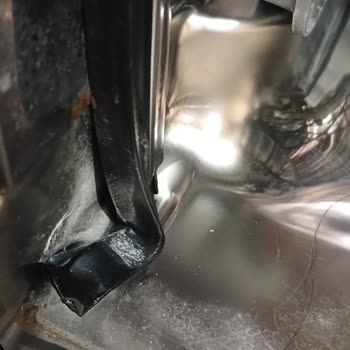 Vestel Pişmanlıktır. Bulaşık Makinesi İçi Paslandı.