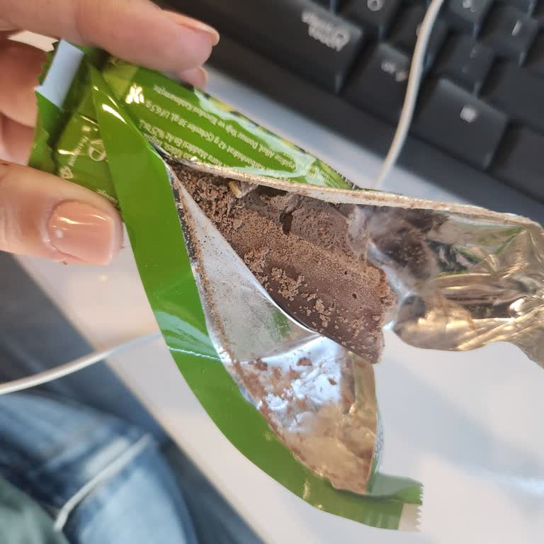 Eti Çikolata Bozuk Çıktı