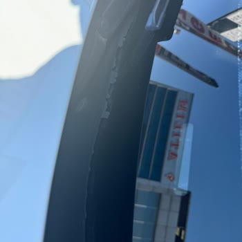 BMW F10 Silecek Altı Kauçuk Malzeme