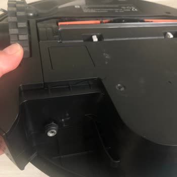 Philips Ev Aletleri Robot Süpürgeden Şikayet Var