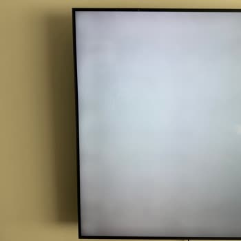 Kronik Hatalı Üretim Samsung UE58TU7000 Serisi Televizyon
