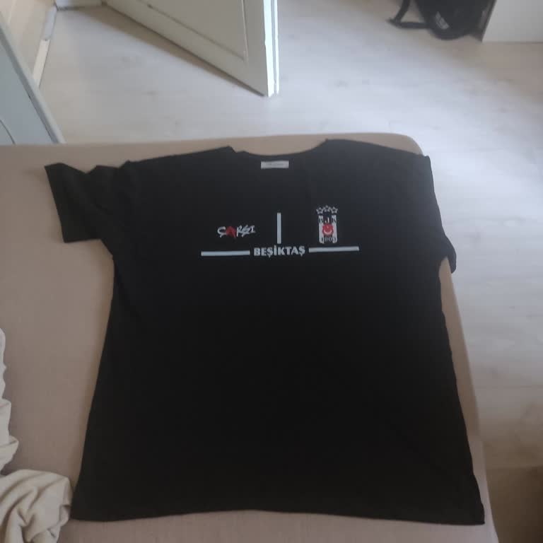 Aldekawear (Instagram) İsimli Firmadan BJK Eşofman Hatalı Ürün