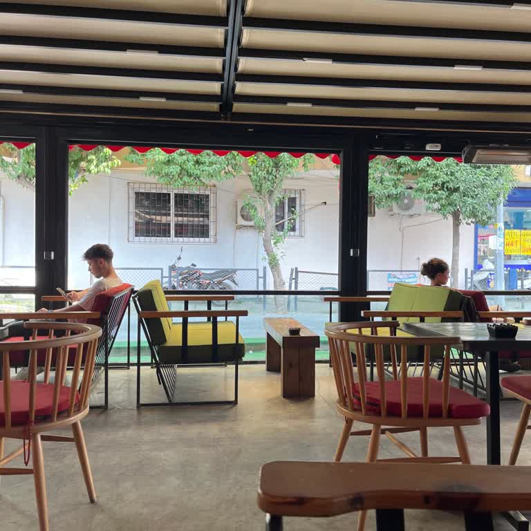 Mackbear Coffee Tarsus Şubesinde Hizmet Ve Hijyen Sorunları