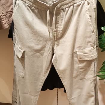 Штаны марки Mavi испортились средством от пятен Vanish