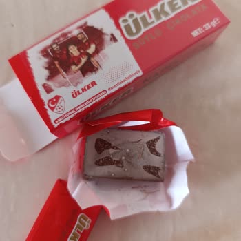 Şok Marketler Tarihi Geçmemiş Çikolata Küflenmiş Çıktı!