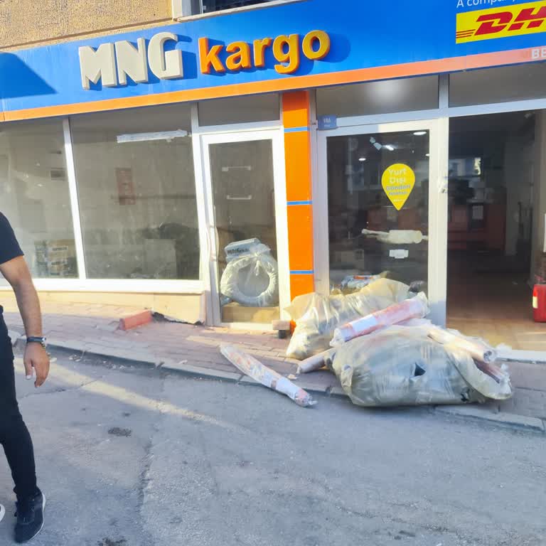 MNG Kargo Çalışanlar Beni Darp Etti