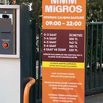 Caddebostan Migros Otoparkta Mahsur Kaldım