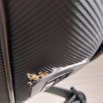 Lacoste Çantanın Amblemi Düştü Kullanıcı Değil Üretim Kaynaklı Sorun!