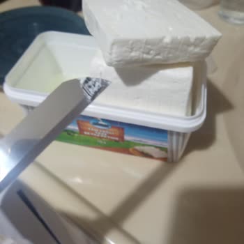 BİM'deki Peynirden Plastik Barkod Çıktı