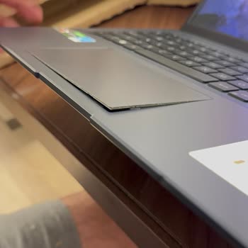 Asus Bilgisayar Kendi Bozduğu Parçayı Yapmadan Başka İşlem Yapan Asus Yetkili Servis