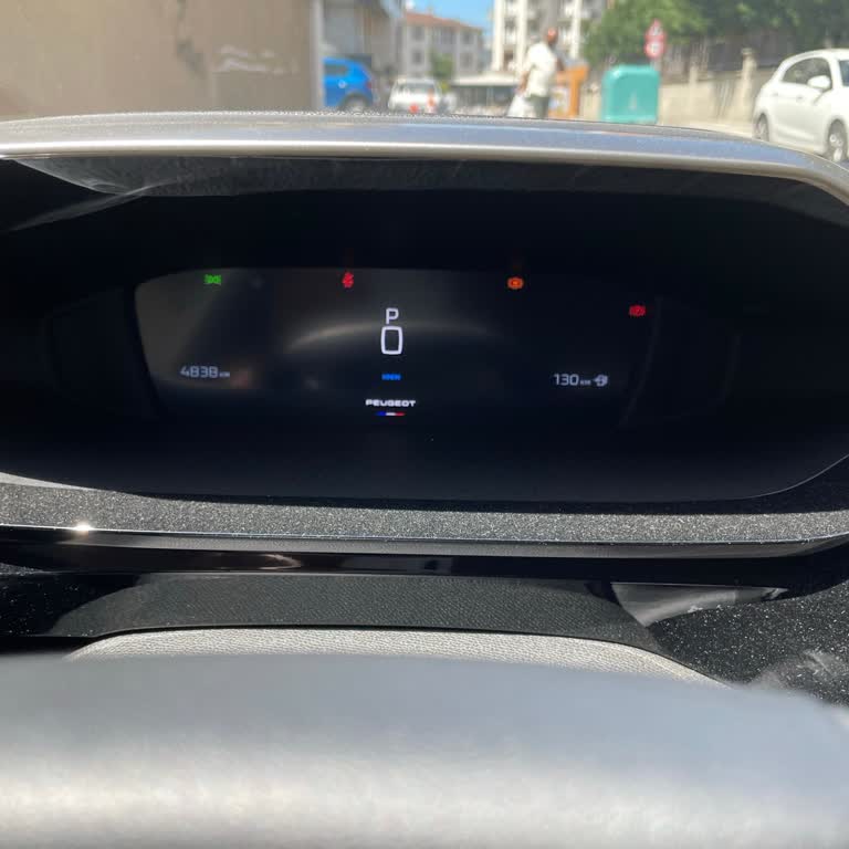 Peugeot Pişmanlıktır! Sıfır Araç Eksik Donanım