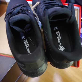 Lumberjack Ayakkabının Biri 41 Diğeri 42 Numara Gönderilmiş