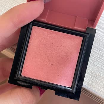 Pastel Kozmetik Cream Blush'ta Beklenmedik Noktalar