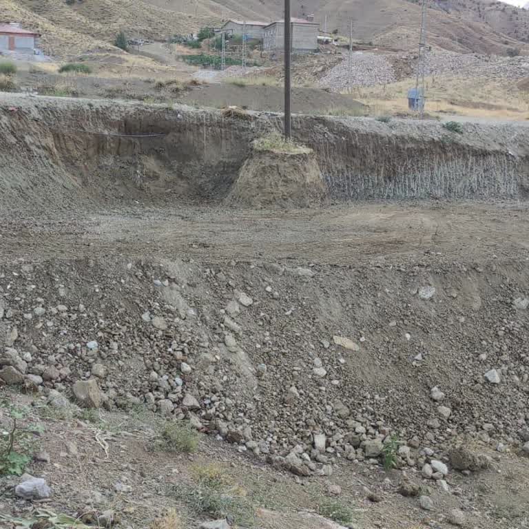 AKEDAŞ Tapulu Arsamdaki Elektrik Direğinin Sökülmemesi