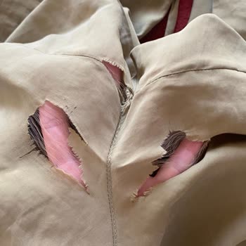 Moda Nurgül Kıyafetim Parçalandı Diyorum Giyildiği İçin Değişim Yok Deniyor!
