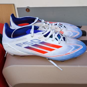 Adidas Krampon Pişmanlıktır! Sattığın Ürünün Arkasında Dur.