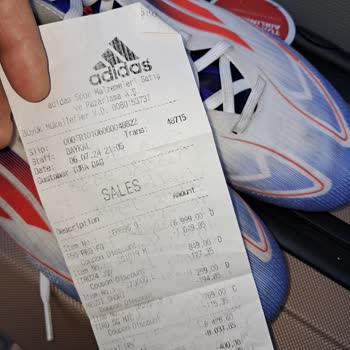 Adidas Krampon Pişmanlıktır! Sattığın Ürünün Arkasında Dur.