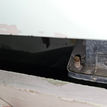 Mehmet Akif Ersoy Göğüs Kalp ve Damar Cerrahisi Eğitim ve Araştırma Hastanesi Hastane Koridorlarında Zorlu Bekleyiş