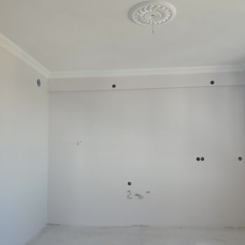 Polisan Pamukkale Beyazı Duvarda Lila Oldu