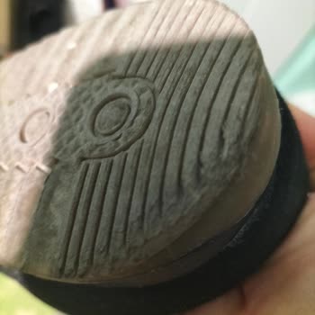 FLO Ayakkabı FLO Sorunlu Ayakkabı Sorunu