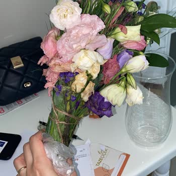 Taze Çiçek Çiçekleri Taze Değil