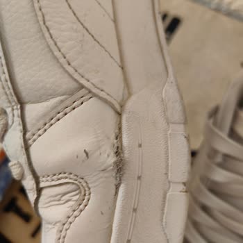 Puma Sneakers Yırtılma Sorunu