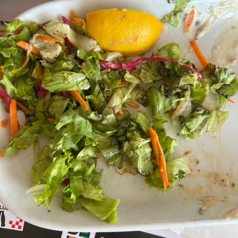 Köfteci Ramiz Kula'da Beklentileri Karşılamayan Restoran Deneyimi