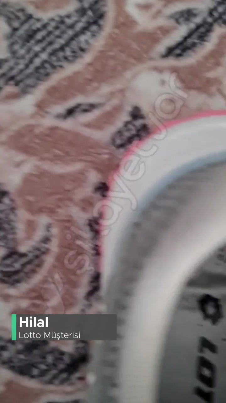 Lotto Spor Ayakkabı 8 Saatte Parçalandı! videonun kapak resmi