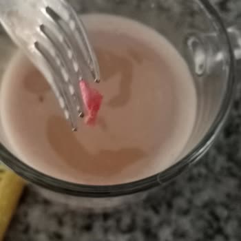 Кусочки бумаги в Nescafe 3 в 1