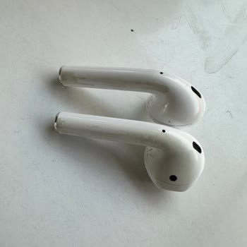 Genpa Airpods 2. Nesil Değişim Sonrası Oluşan Lekeler