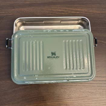 A101 Boyası Dökülen Gıda Saklama Kabı