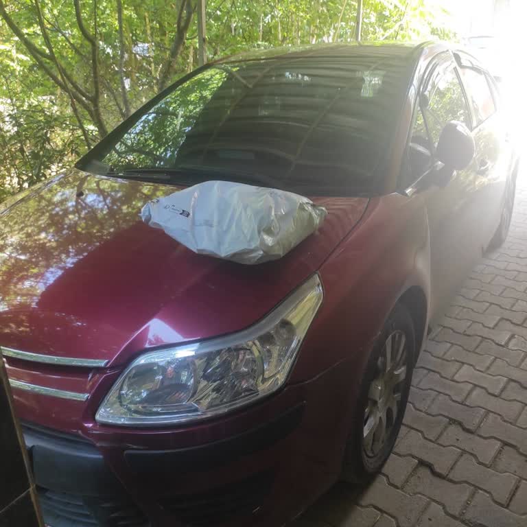 MNG Kargo Tarafından Kapıya Kargonun Habersizce Atılıp Gidilmesi