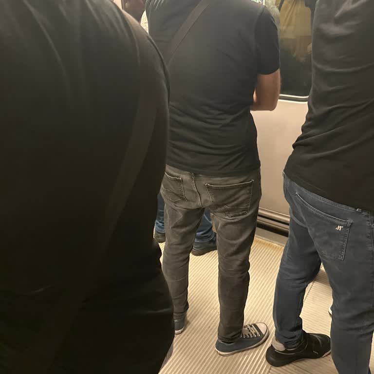 Metro İstanbul M1 Metrosunda Klima Sorunu