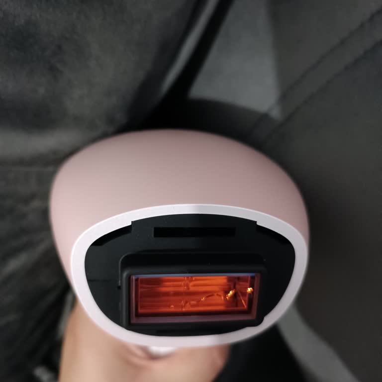 PHILIPS Ev Aletleri Philips Lumea Camı Patladı