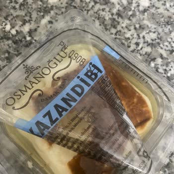 BİM'in Bozuk Tatlıları