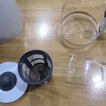 Garanti Kapsamında Çatlayan Çay Makinesi İçin Yardım Talebi