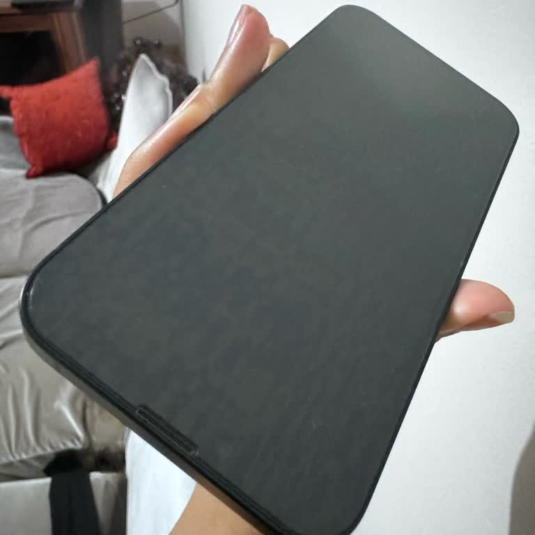 Media Markt Kalitesiz Ekran Koruyucu