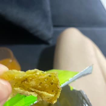 BİM Cipsler Kararmıştı Ve Yapışık