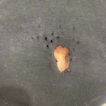 Mavi Siyah Cep Detaylı T-shirt