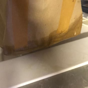 McDonald's Siparişlerinde Sürekli Dökülen İçecek Sorunu