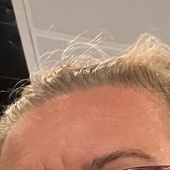 H&S Hair Studio (İzmir) İşini Yapamayan Kuaför!