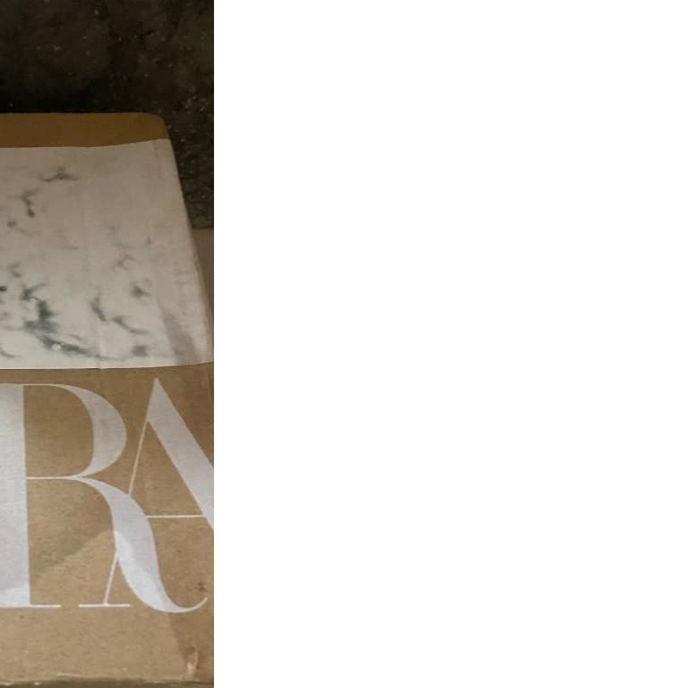 Zara Parfümü Kırık Geldi