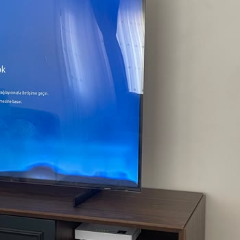 Samsung TV 65 Ekran