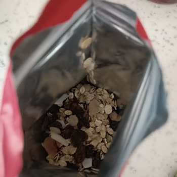 BİM'den Alınan Müsli Ürünü Bozulmuş Ve Kokuyor